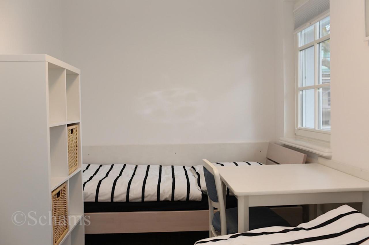 Ostseelagune Zingst, Exklusive Dhh, Strandnah, Sauna, Kamin, 3 Sz, 2 Baeder, Glasfaser, Haustierfrei, Garten Mit Suedterrasse, E-Ladesaeule, 2 Stellplaetze, Strandkorb, Fahrradschuppen, Waschmaschine, Trockner, Nichtraucher ภายนอก รูปภาพ