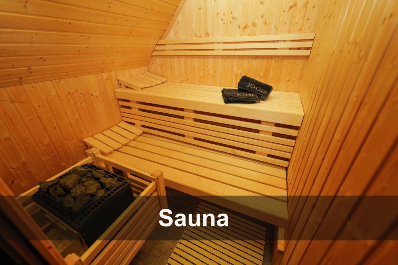 Ostseelagune Zingst, Exklusive Dhh, Strandnah, Sauna, Kamin, 3 Sz, 2 Baeder, Glasfaser, Haustierfrei, Garten Mit Suedterrasse, E-Ladesaeule, 2 Stellplaetze, Strandkorb, Fahrradschuppen, Waschmaschine, Trockner, Nichtraucher ภายนอก รูปภาพ