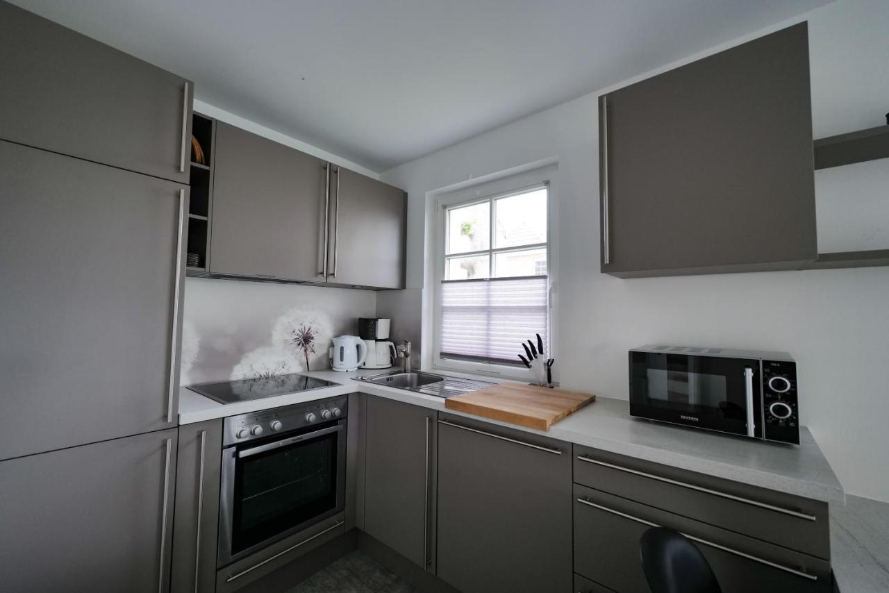 Ostseelagune Zingst, Exklusive Dhh, Strandnah, Sauna, Kamin, 3 Sz, 2 Baeder, Glasfaser, Haustierfrei, Garten Mit Suedterrasse, E-Ladesaeule, 2 Stellplaetze, Strandkorb, Fahrradschuppen, Waschmaschine, Trockner, Nichtraucher ภายนอก รูปภาพ